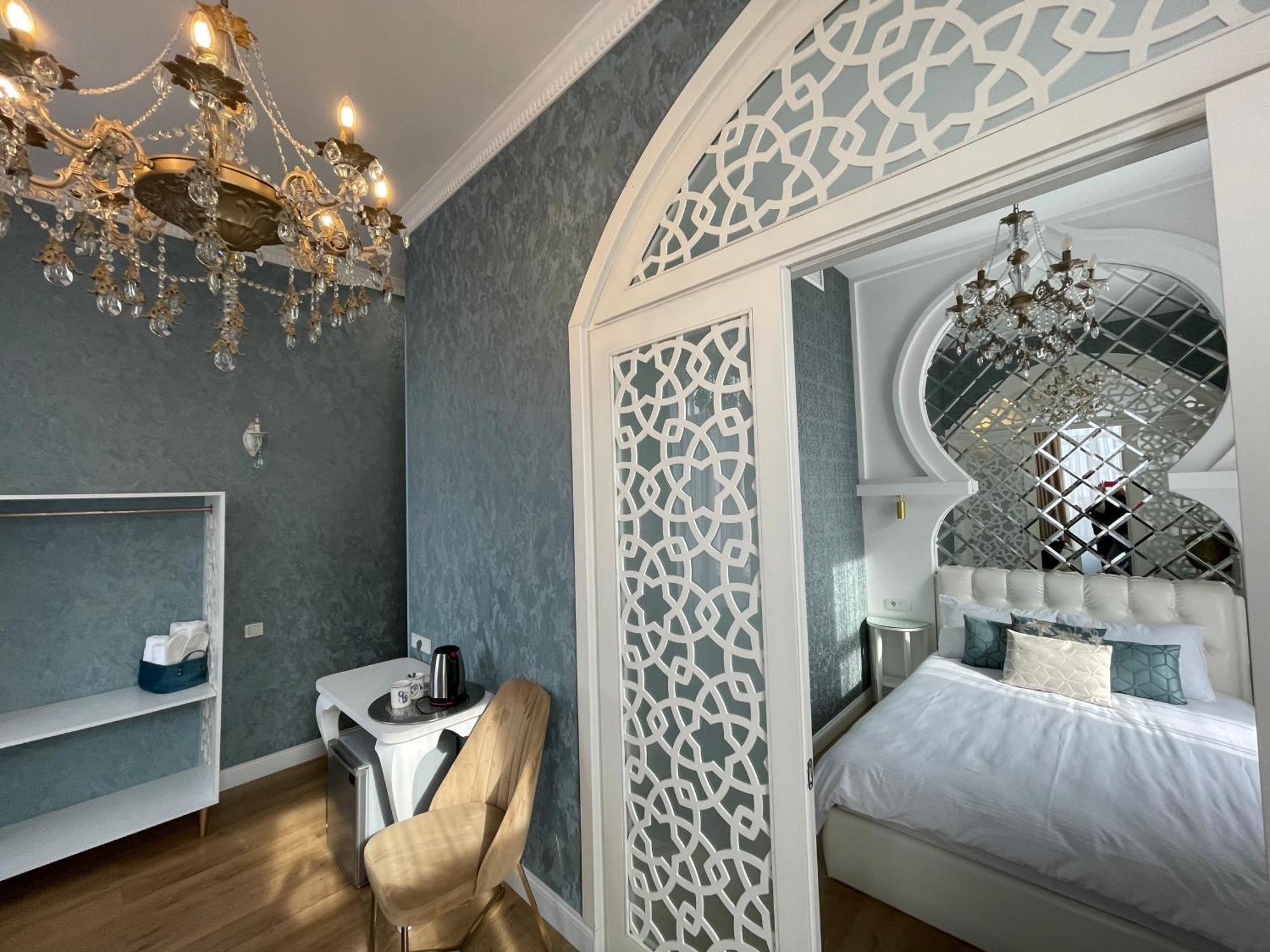 Rikhe Palace Boutique Hotel Tbiliszi Kültér fotó